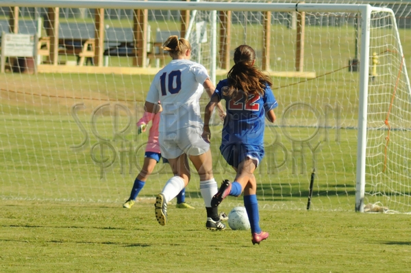 9-23 SA vs HA 108.JPG - MCKEEGAN D300S #1